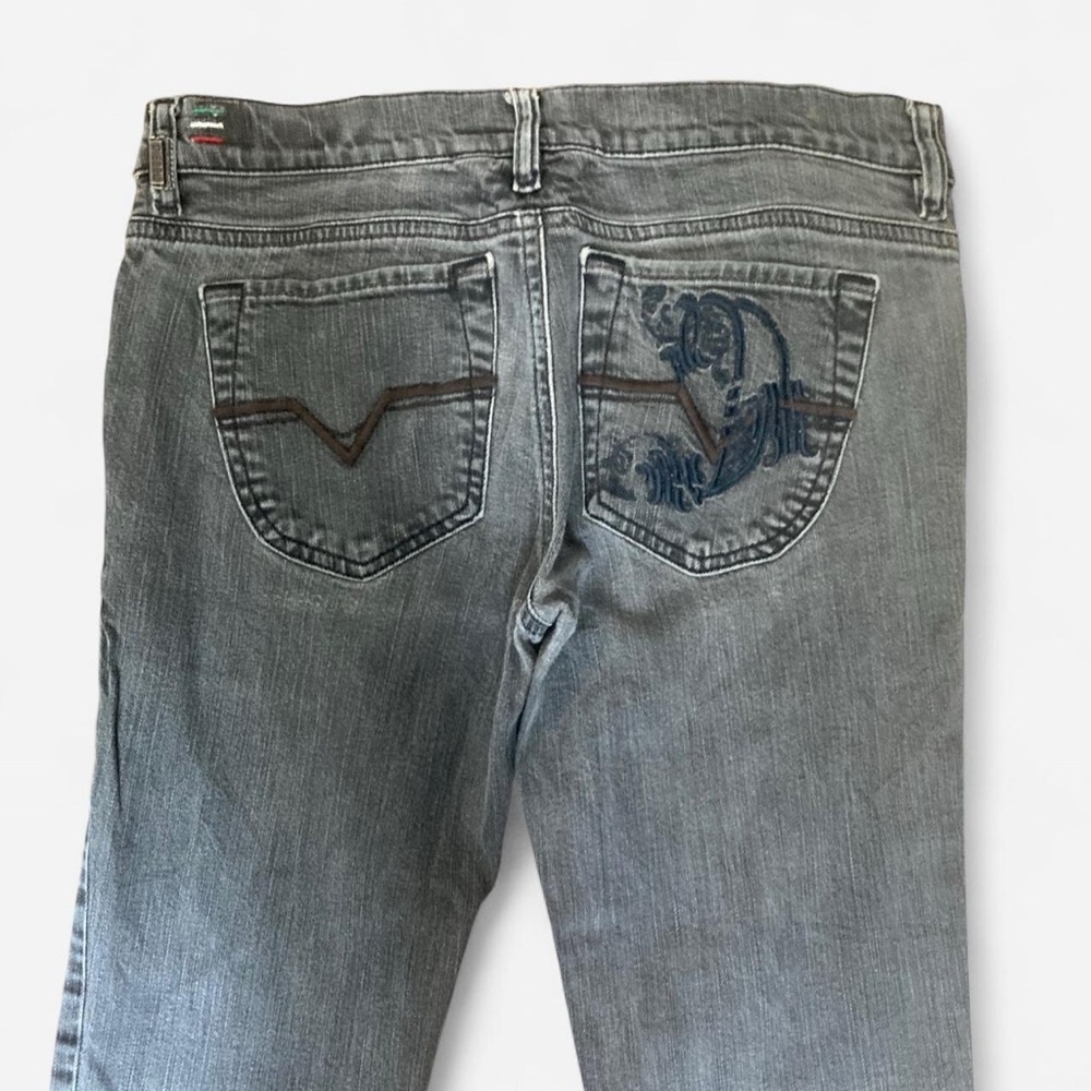 Diesel factory Deadstock LIV grey skinny jeans w/ asymmetrical embroidery 2006